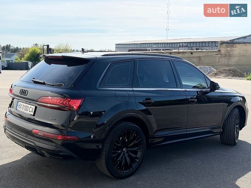 Внедорожник / Кроссовер Audi Q7 2020 в Виннице