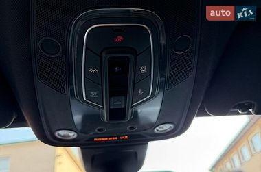 Позашляховик / Кросовер Audi Q7 2017 в Володимирі