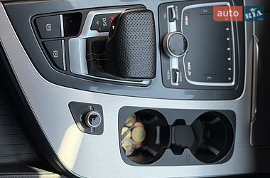 Позашляховик / Кросовер Audi Q7 2015 в Києві фото 20 Позашляховик / Кросовер Audi Q7 2015 в Києві