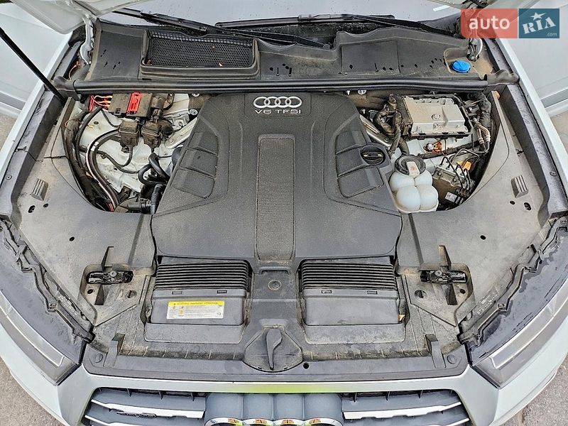 Позашляховик / Кросовер Audi Q7 2018 в Львові