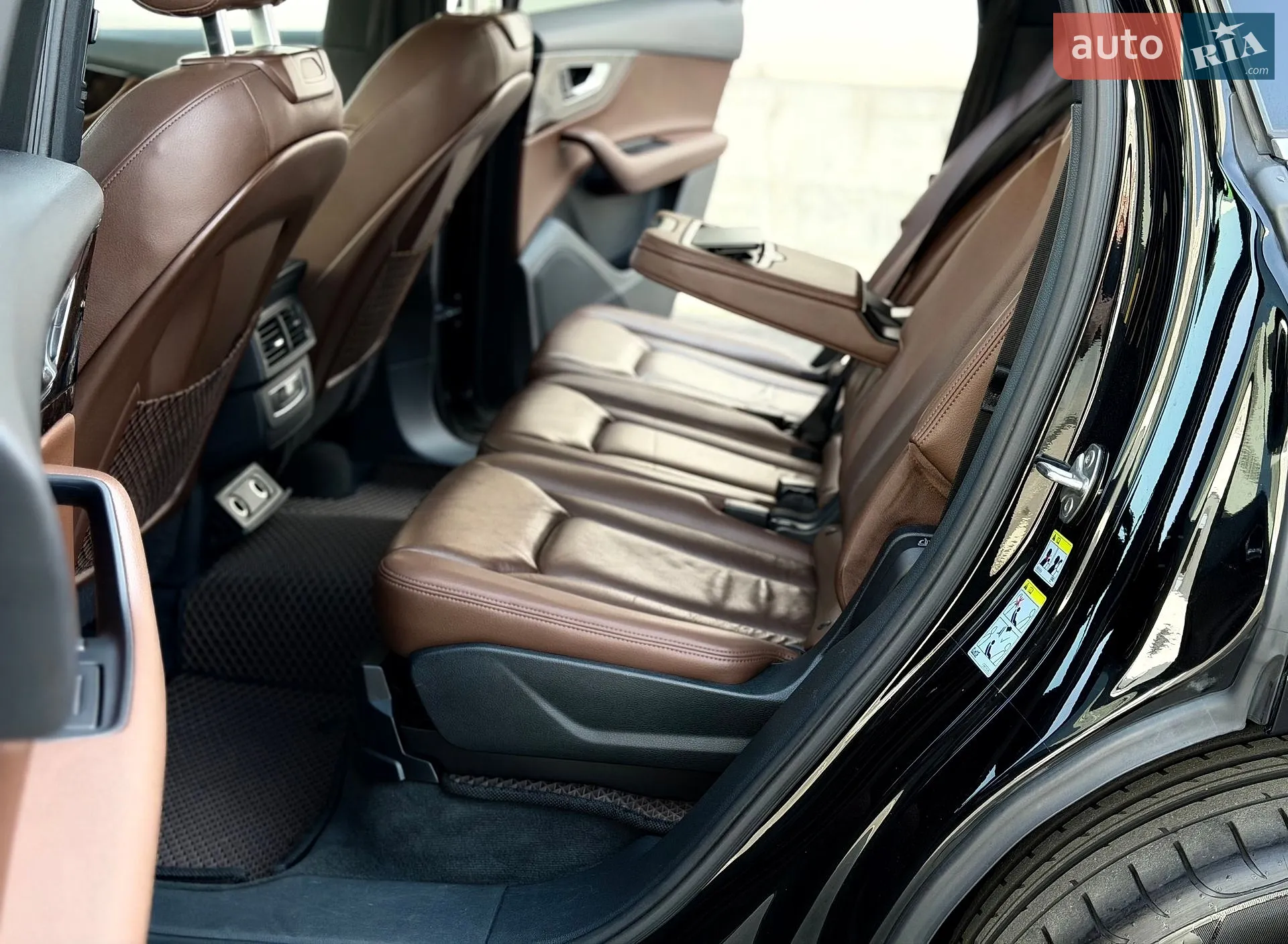 2016 Audi Q7 - мініатюра 31