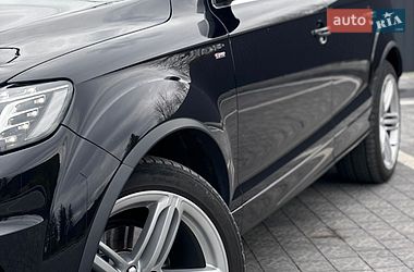 Позашляховик / Кросовер Audi Q7 2013 в Самборі