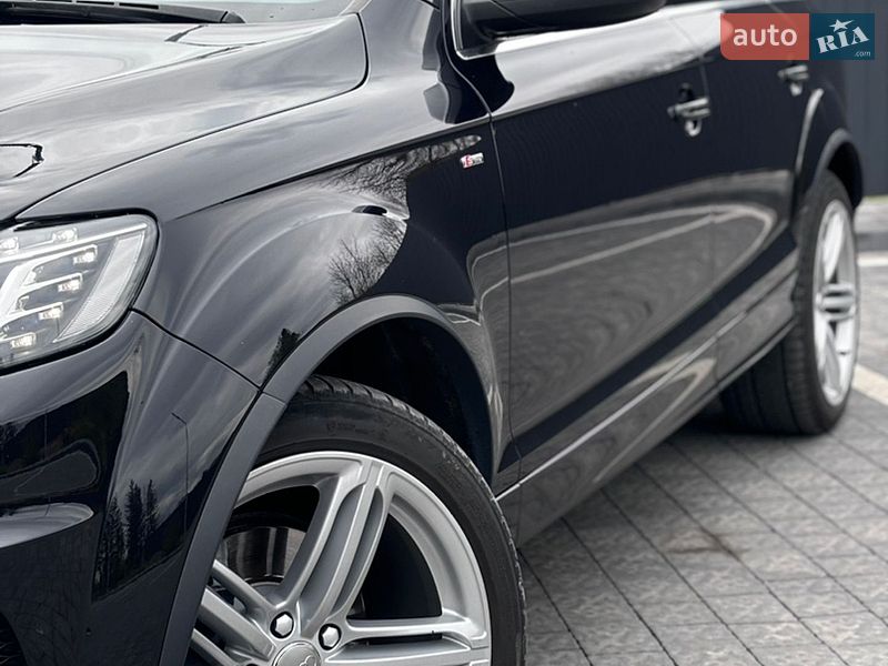 Позашляховик / Кросовер Audi Q7 2013 в Самборі
