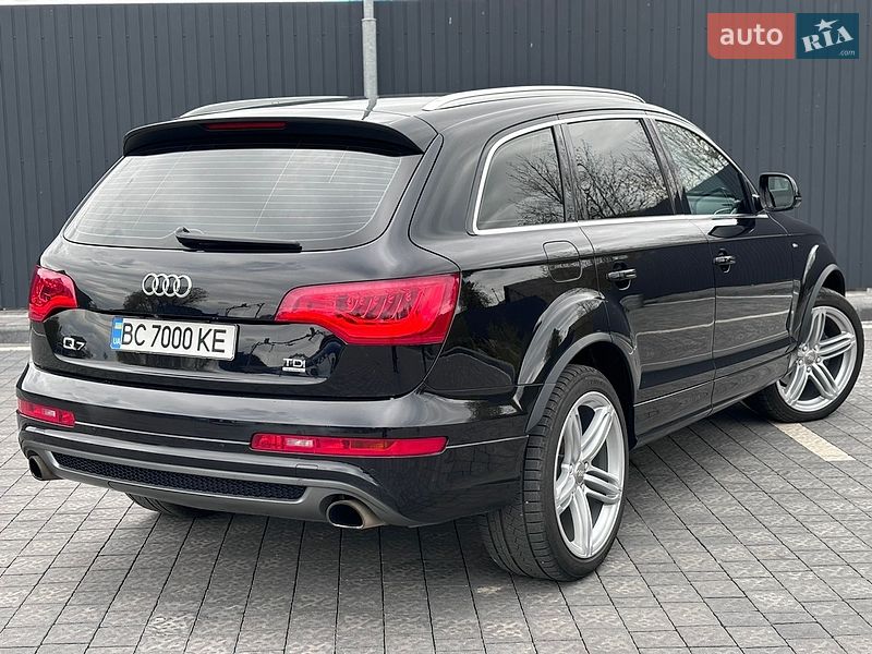 Позашляховик / Кросовер Audi Q7 2013 в Самборі