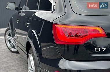 Позашляховик / Кросовер Audi Q7 2013 в Самборі