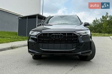 Позашляховик / Кросовер Audi Q7 2020 в Новояворівську