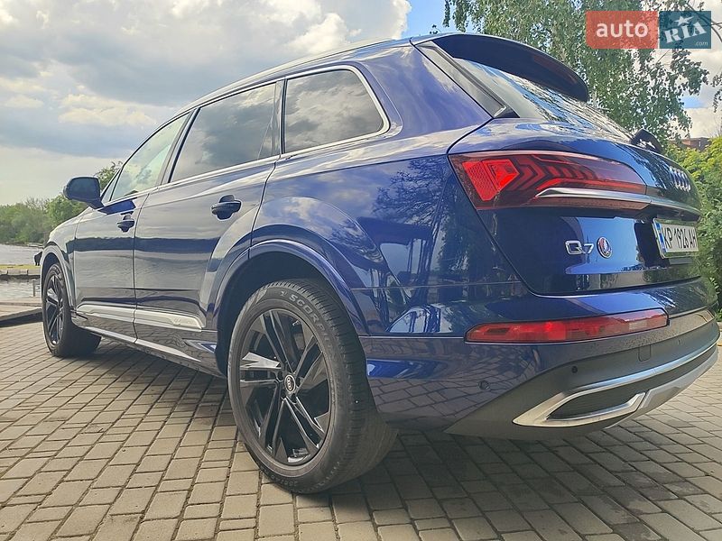 Внедорожник / Кроссовер Audi Q7 2022 в Запорожье