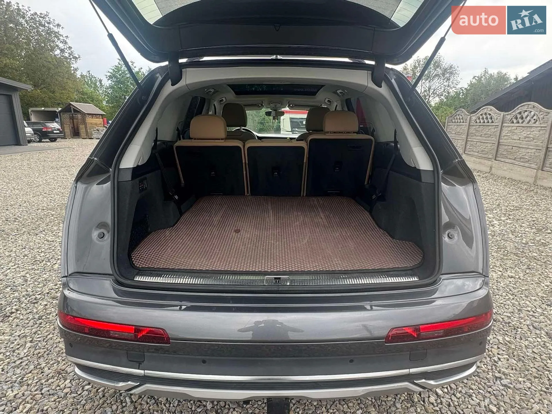 2019 Audi Q7 - мініатюра 18