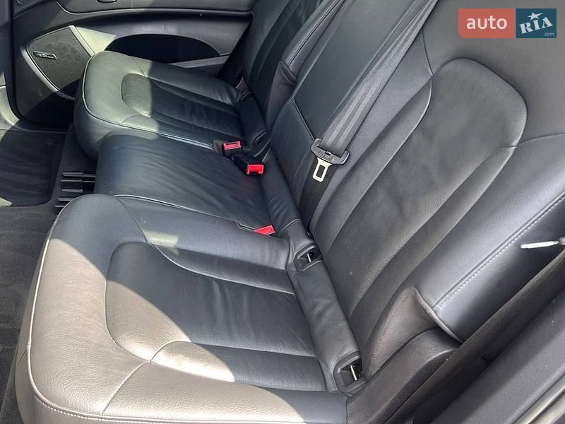 Внедорожник / Кроссовер Audi Q7 2013 в Нововолынске фото 16 Внедорожник / Кроссовер Audi Q7 2013 в Нововолынске