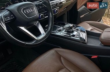 Внедорожник / Кроссовер Audi Q7 2017 в Киеве