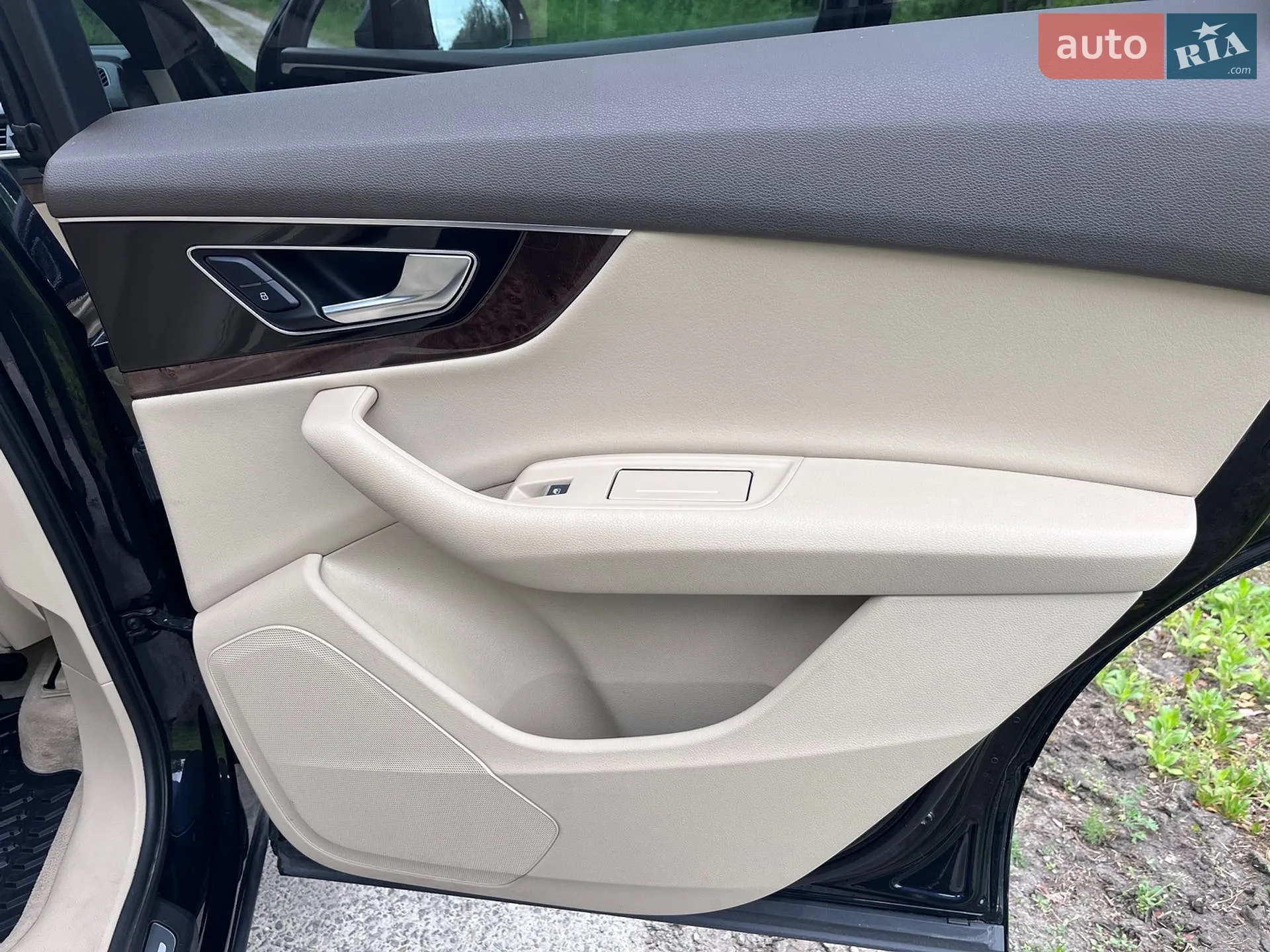 2016 Audi Q7 - мініатюра 18