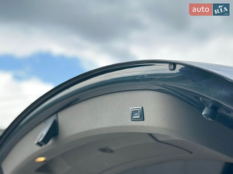 Внедорожник / Кроссовер Audi Q7 2013 в Надворной