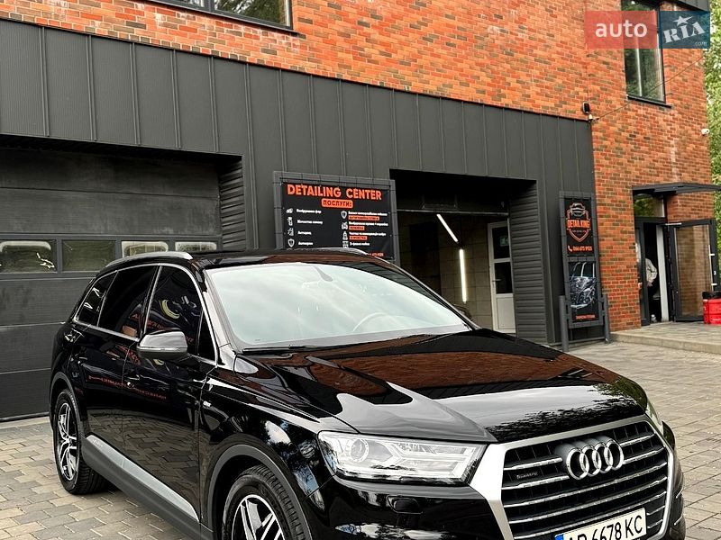 Внедорожник / Кроссовер Audi Q7 2015 в Запорожье