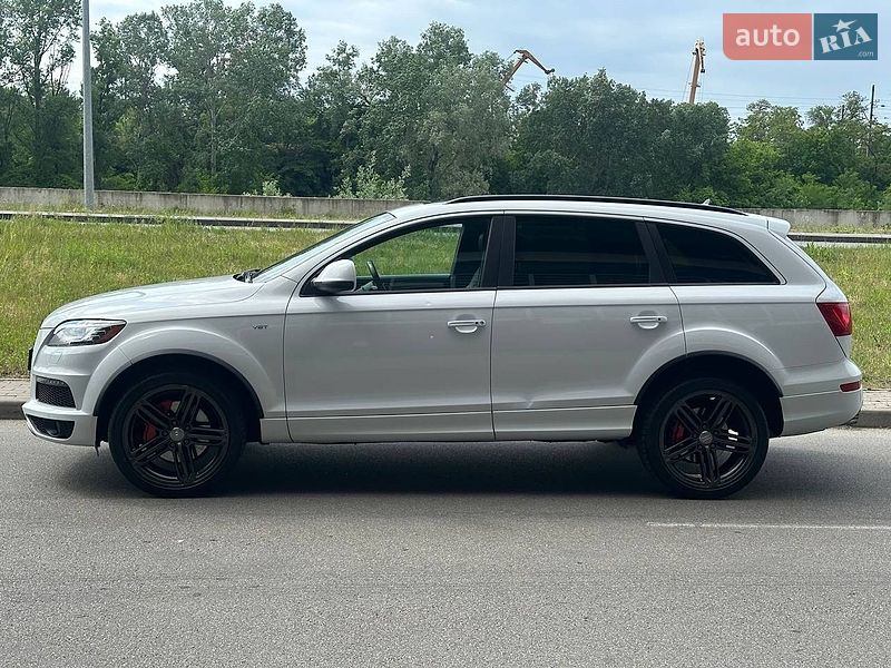 Позашляховик / Кросовер Audi Q7 2013 в Києві