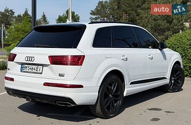 Внедорожник / Кроссовер Audi Q7 2016 в Киеве