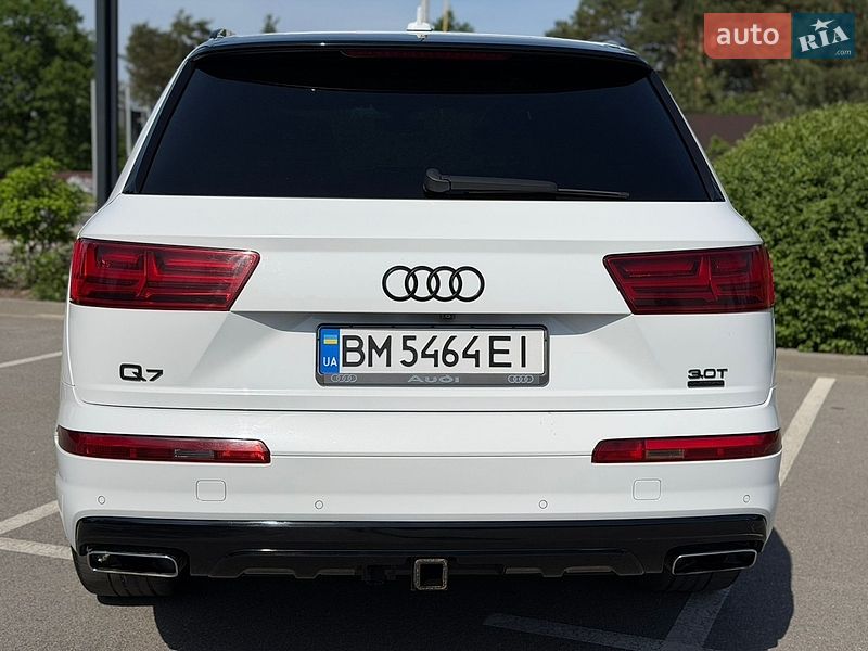 Внедорожник / Кроссовер Audi Q7 2016 в Киеве