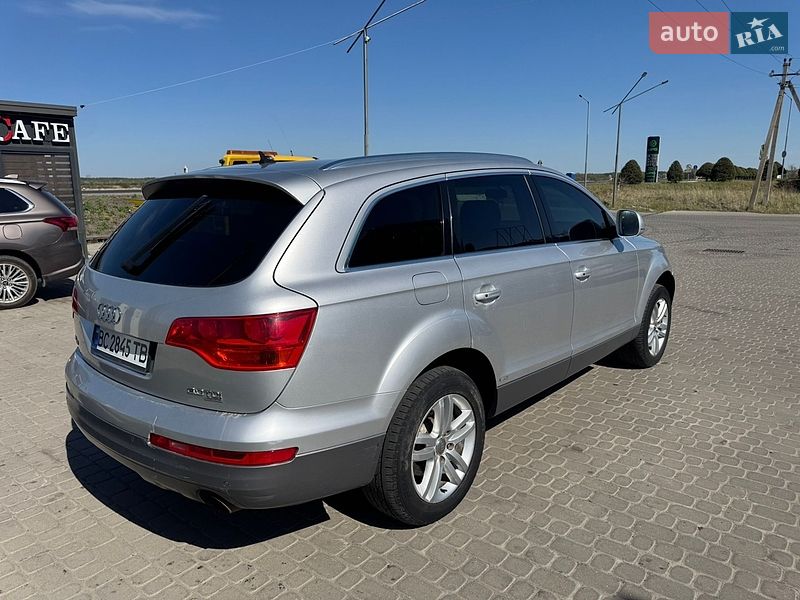 Внедорожник / Кроссовер Audi Q7 2006 в Жовкве