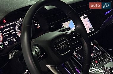 Позашляховик / Кросовер Audi Q7 2022 в Дніпрі