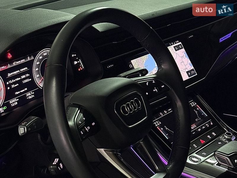 Позашляховик / Кросовер Audi Q7 2022 в Дніпрі