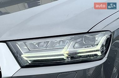 Позашляховик / Кросовер Audi Q7 2017 в Одесі