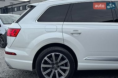 Внедорожник / Кроссовер Audi Q7 2016 в Луцке