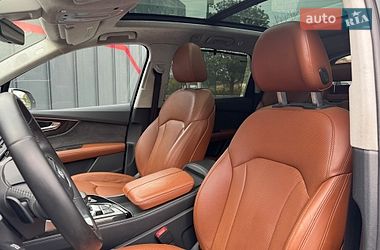 Внедорожник / Кроссовер Audi Q7 2016 в Луцке