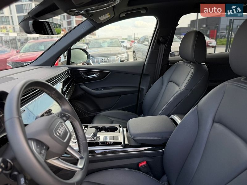 Внедорожник / Кроссовер Audi Q7 2024 в Львове