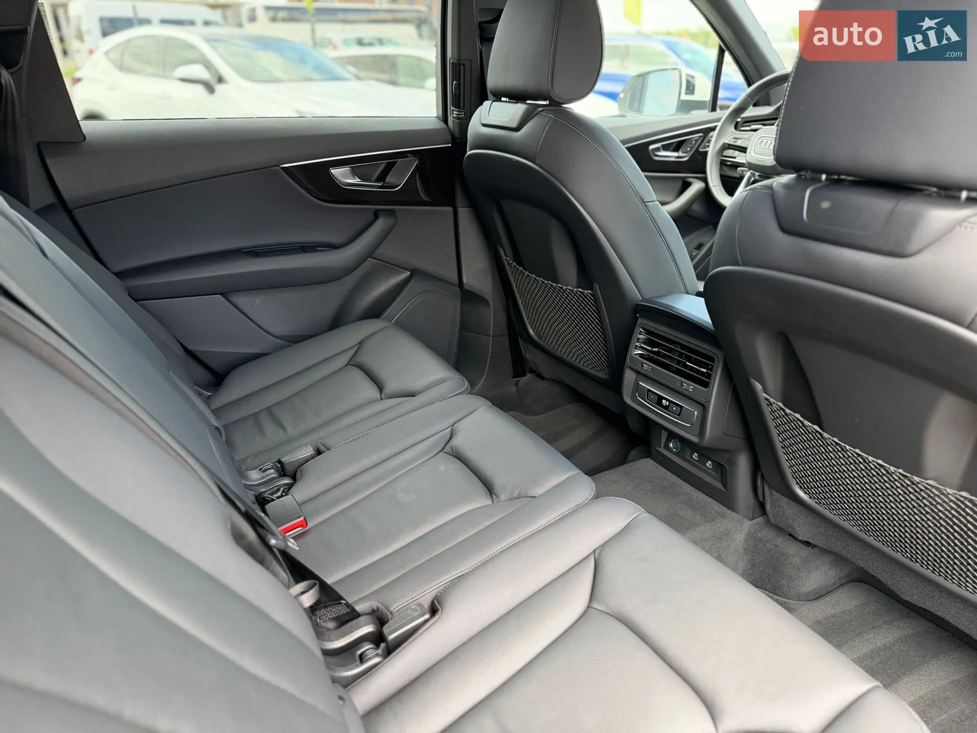 2024 Audi Q7 - мініатюра 31