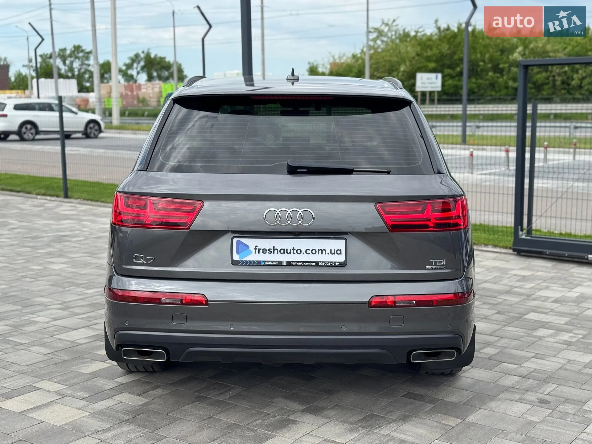 2018 Audi Q7 - мініатюра 11