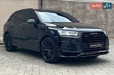 Внедорожник / Кроссовер Audi Q7 2018 в Николаеве