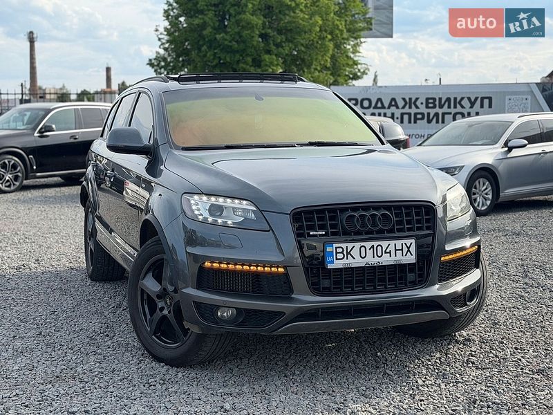 Внедорожник / Кроссовер Audi Q7 2012 в Сарнах