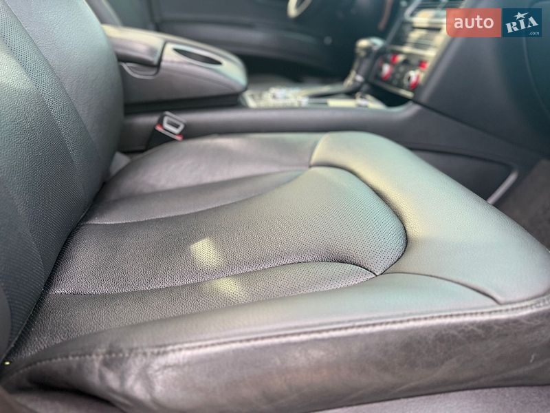Внедорожник / Кроссовер Audi Q7 2012 в Сарнах