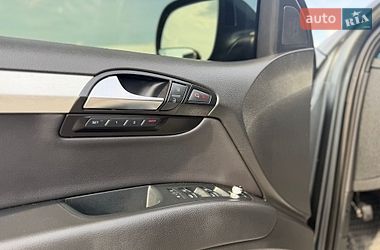 Внедорожник / Кроссовер Audi Q7 2012 в Сарнах