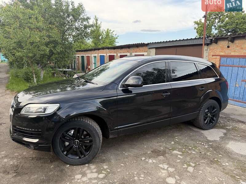 Позашляховик / Кросовер Audi Q7 2007 в Семенівці