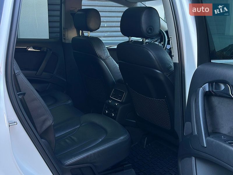 Внедорожник / Кроссовер Audi Q7 2012 в Львове