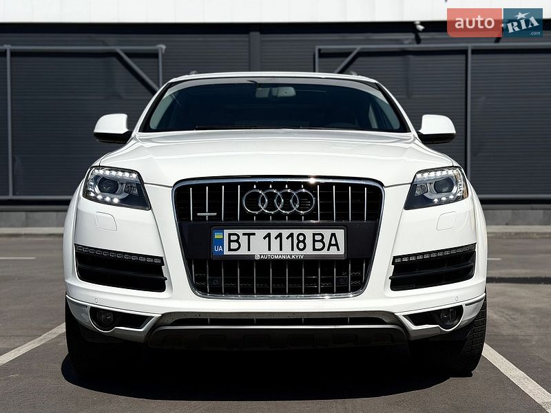 Внедорожник / Кроссовер Audi Q7 2013 в Киеве