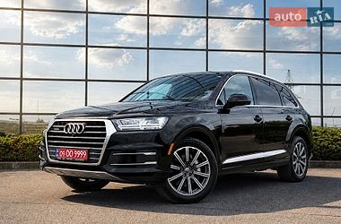 Позашляховик / Кросовер Audi Q7 2017 в Дніпрі