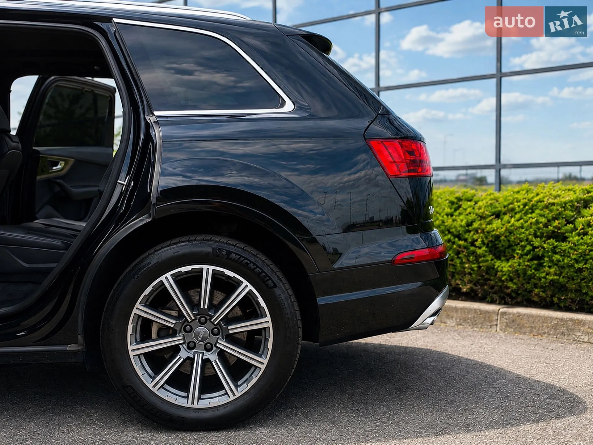 2017 Audi Q7 - мініатюра 9