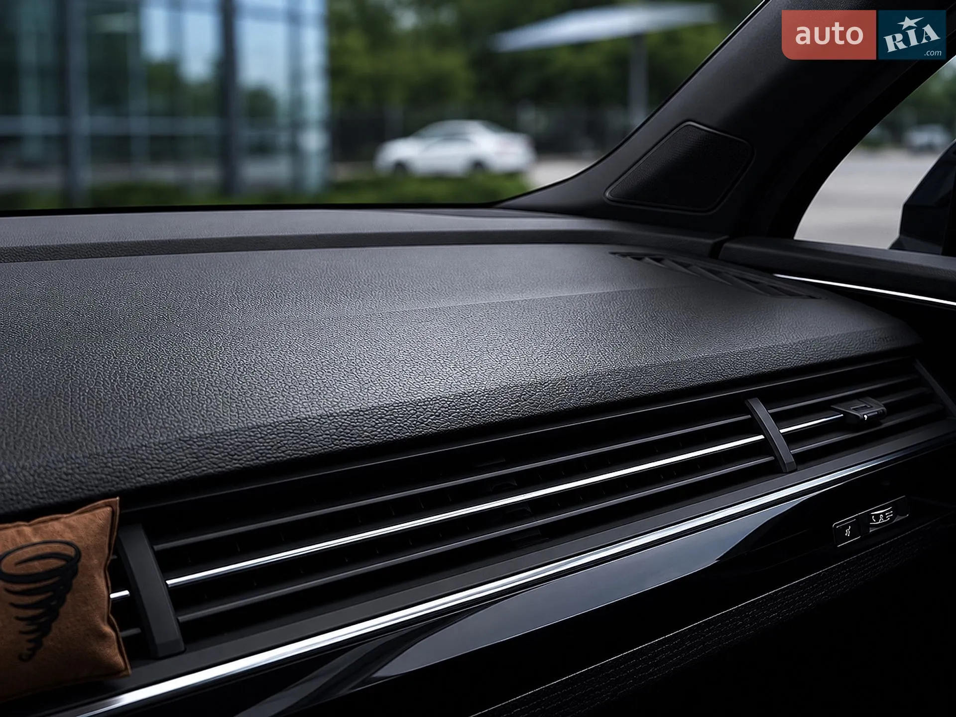2017 Audi Q7 - мініатюра 31