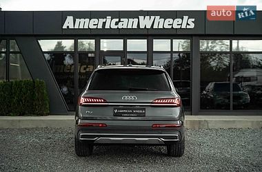 Внедорожник / Кроссовер Audi Q7 2020 в Черновцах
