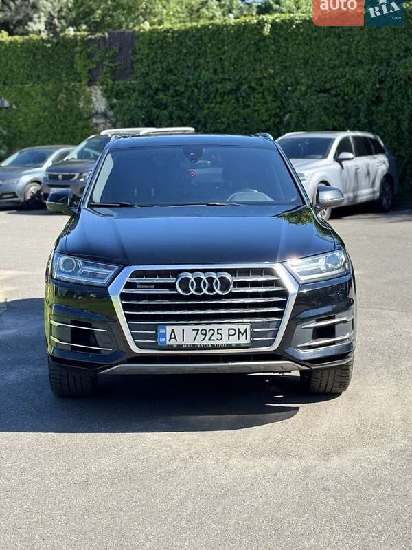 2015 Audi Q7, VIN WA1AAAF70HD005886:plate — фото 1 (autoria)