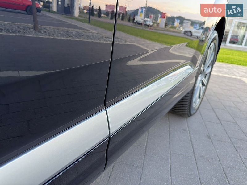 Внедорожник / Кроссовер Audi Q7 2017 в Мукачево