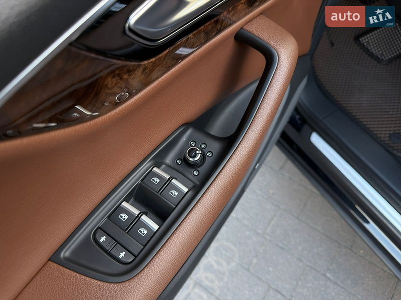 Внедорожник / Кроссовер Audi Q7 2017 в Мукачево
