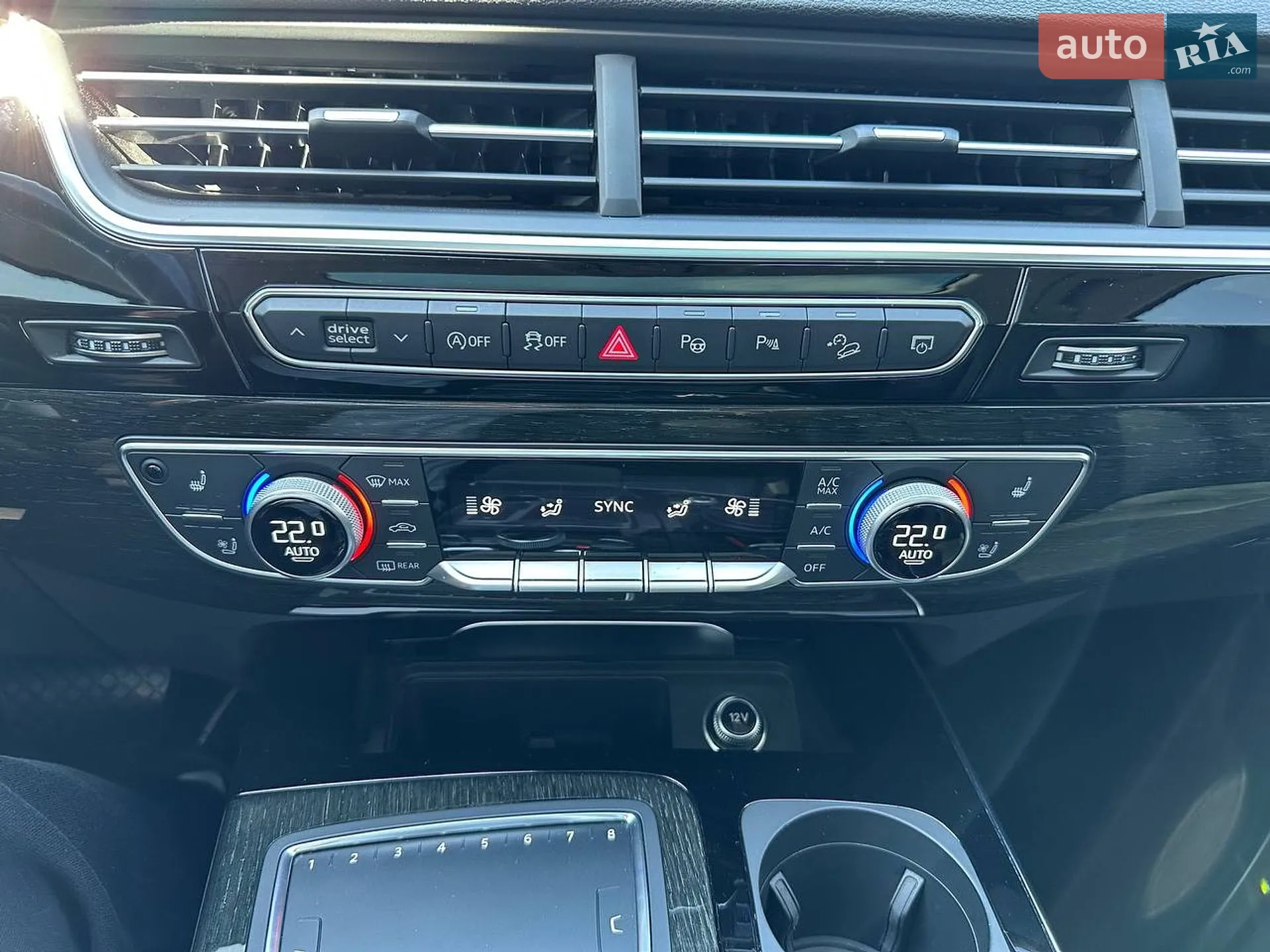 2018 Audi Q7 - мініатюра 16