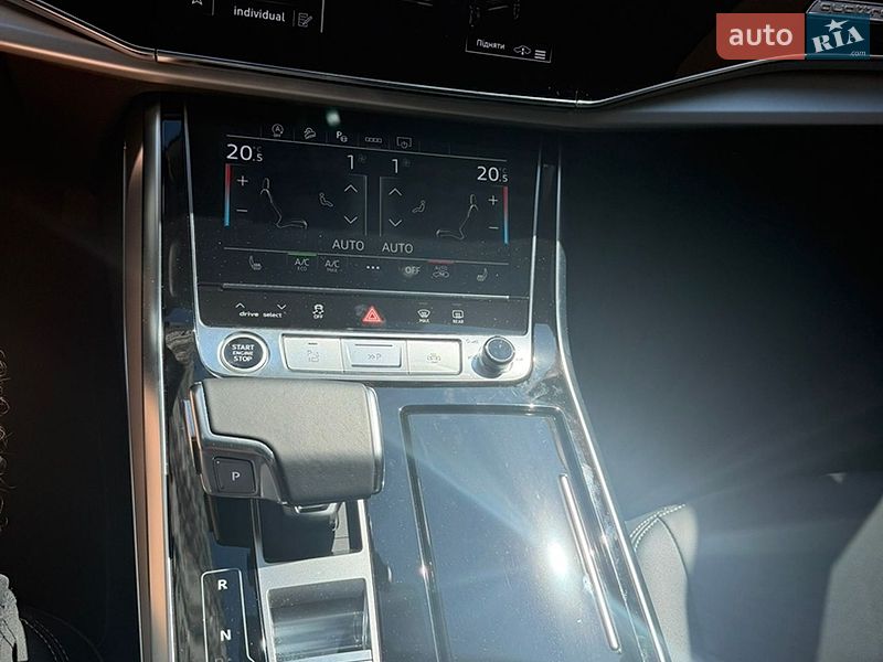 Позашляховик / Кросовер Audi Q7 2025 в Києві