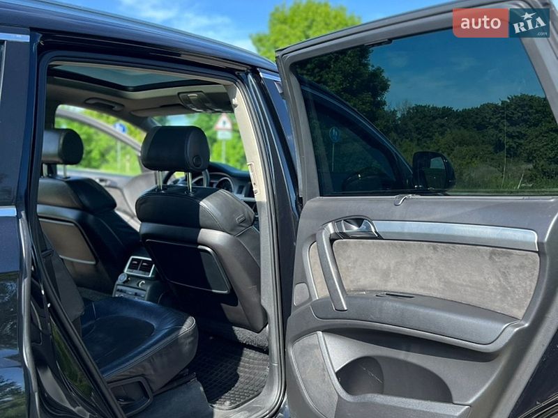 Позашляховик / Кросовер Audi Q7 2007 в Рівному