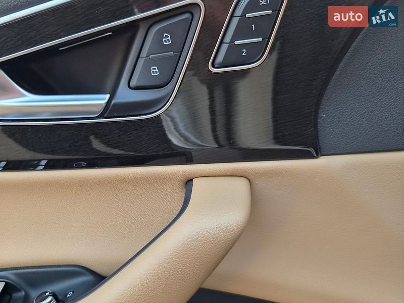 Позашляховик / Кросовер Audi Q7 2023 в Києві