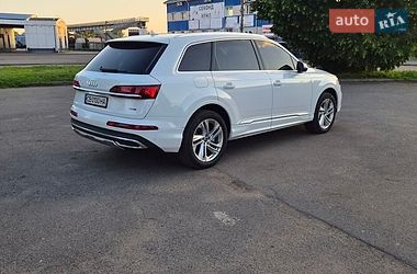 Внедорожник / Кроссовер Audi Q7 2023 в Киеве