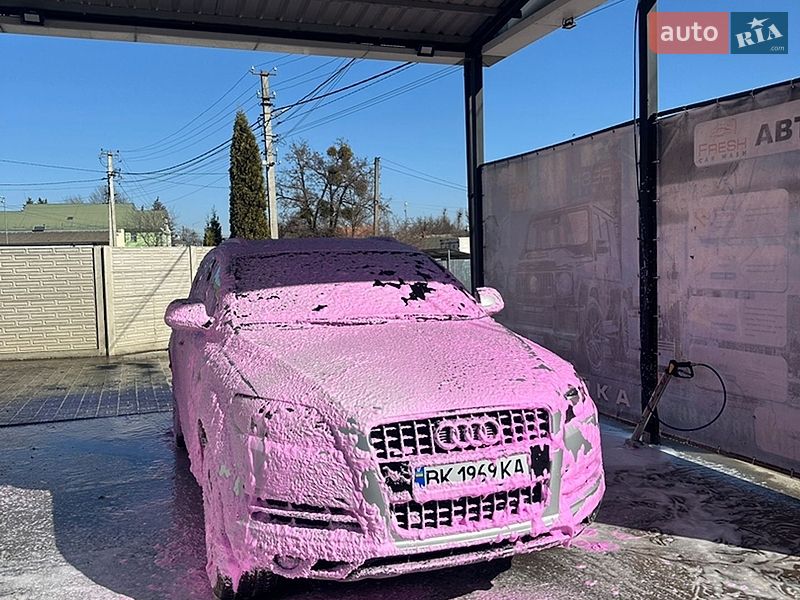 Внедорожник / Кроссовер Audi Q7 2011 в Ровно