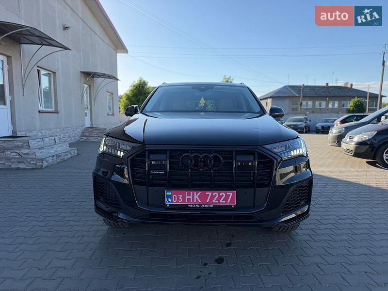 Внедорожник / Кроссовер Audi Q7 2023 в Луцке